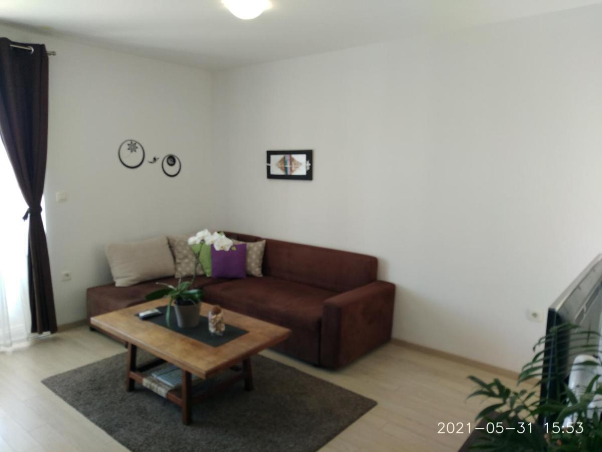 Private Pool And Sea View Apartment Omiš Exteriér fotografie